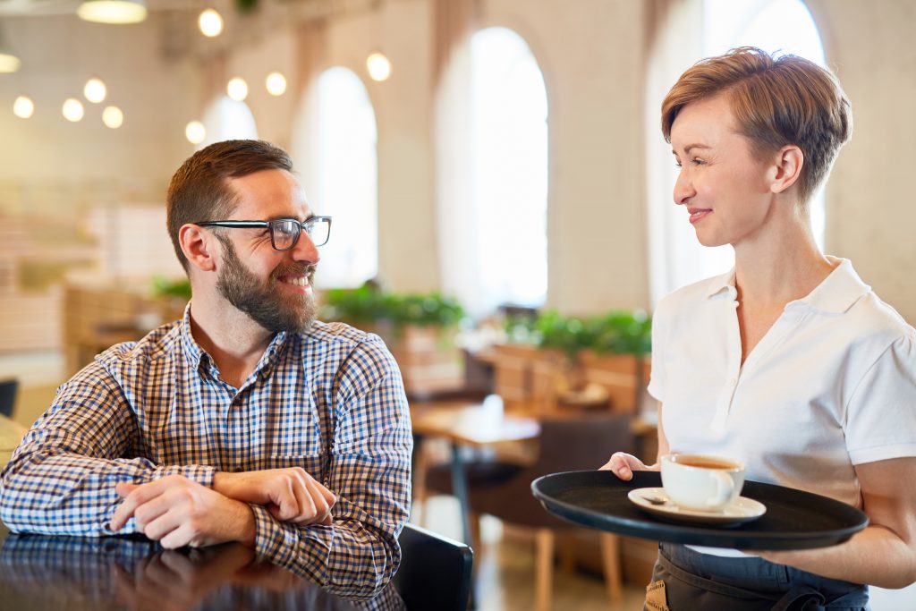 La importancia del menú en la experiencia del cliente en un restaurante